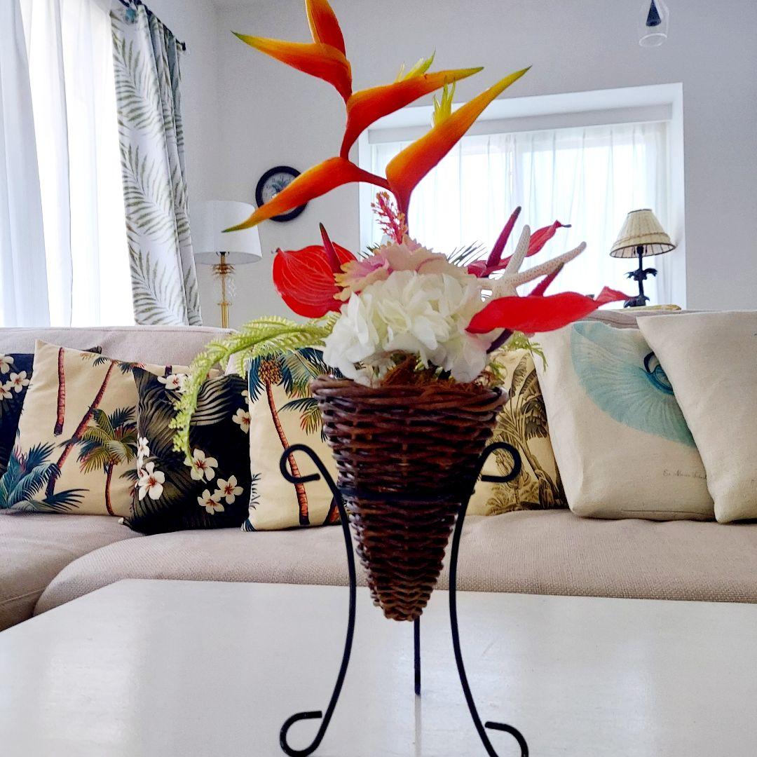 新品 ヘリコニア＆ハイビスカス トロピカル フラワーアレンジメント 2