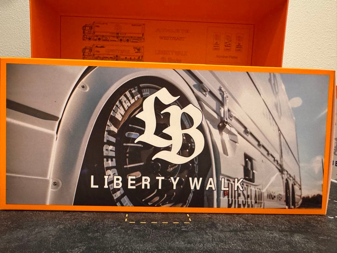 GCD LBWK Truck Set(4台) トラック3台セット+日産チェス