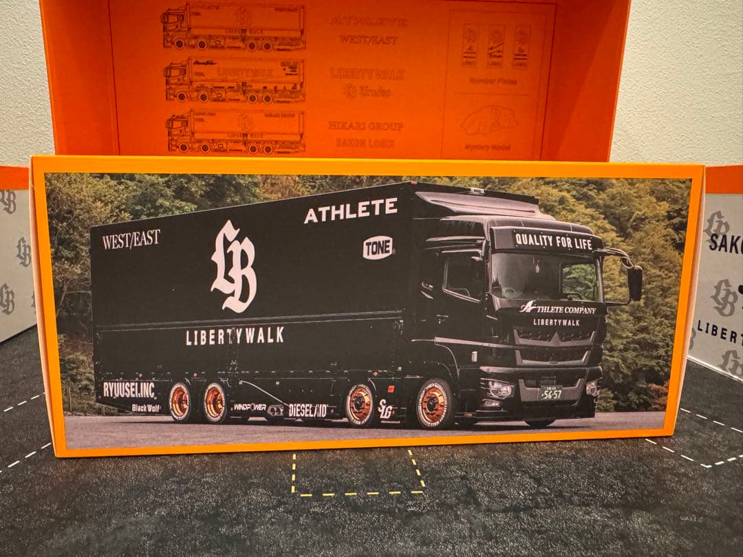 GCD LBWK Truck Set(4台) トラック3台セット+日産チェス