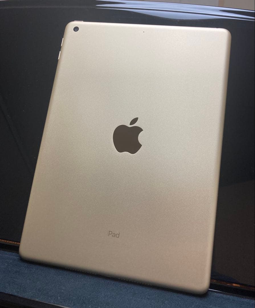 iPad（第5世代） Wi-Fi 32GB ゴールド【美品】