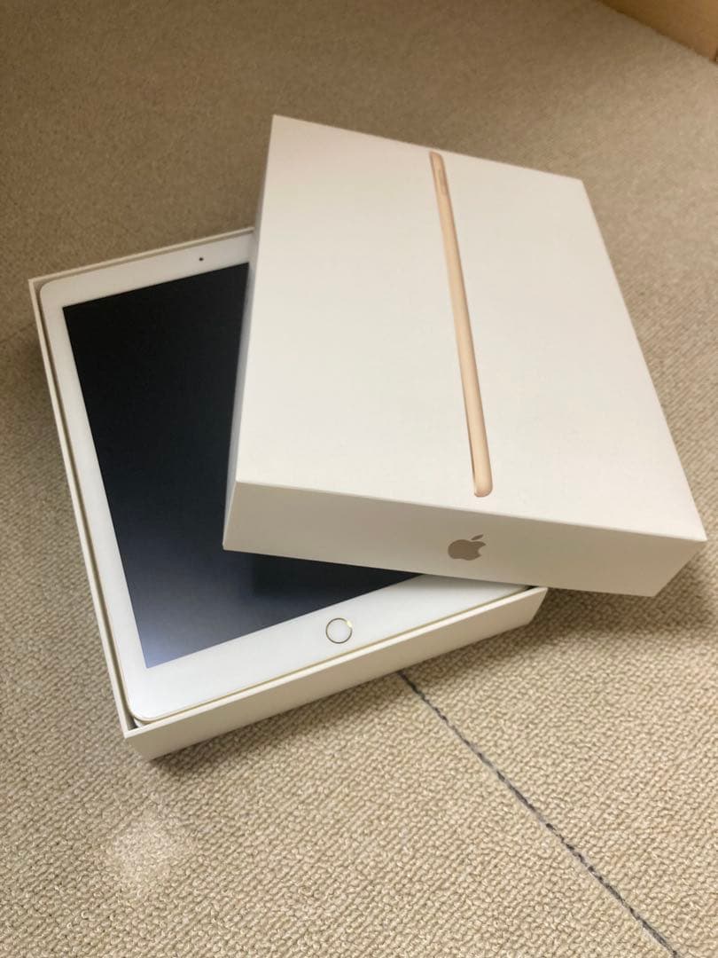 iPad（第5世代） Wi-Fi 32GB ゴールド【美品】