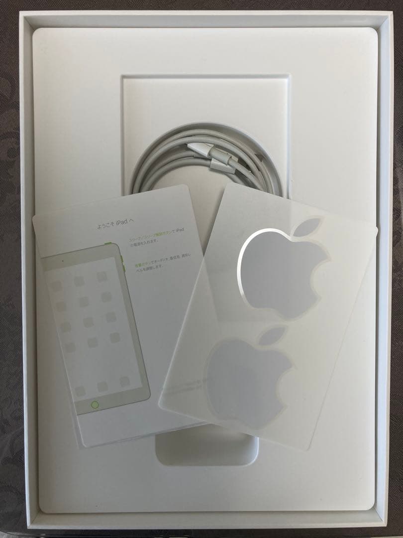 iPad（第5世代） Wi-Fi 32GB ゴールド【美品】