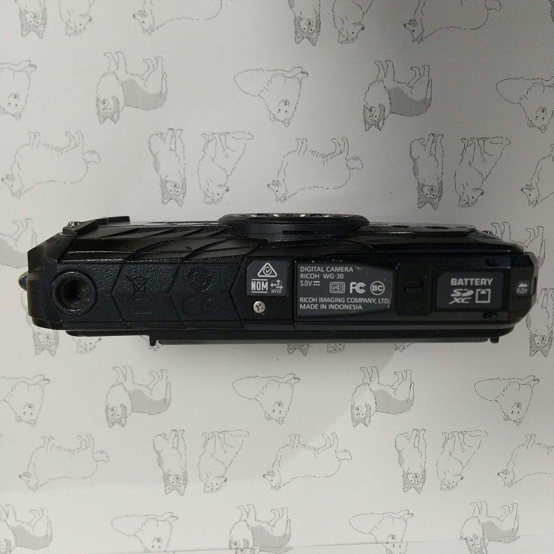 【RS59】RICOH WG-30 デジカメ 本体