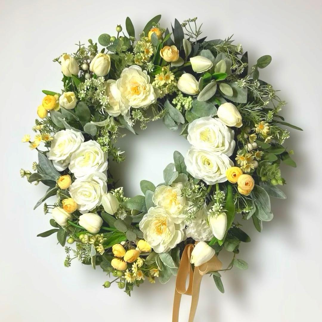 『 ブランシュ デュ プランタン 』 ホワイトチューリップのおおっきなリース