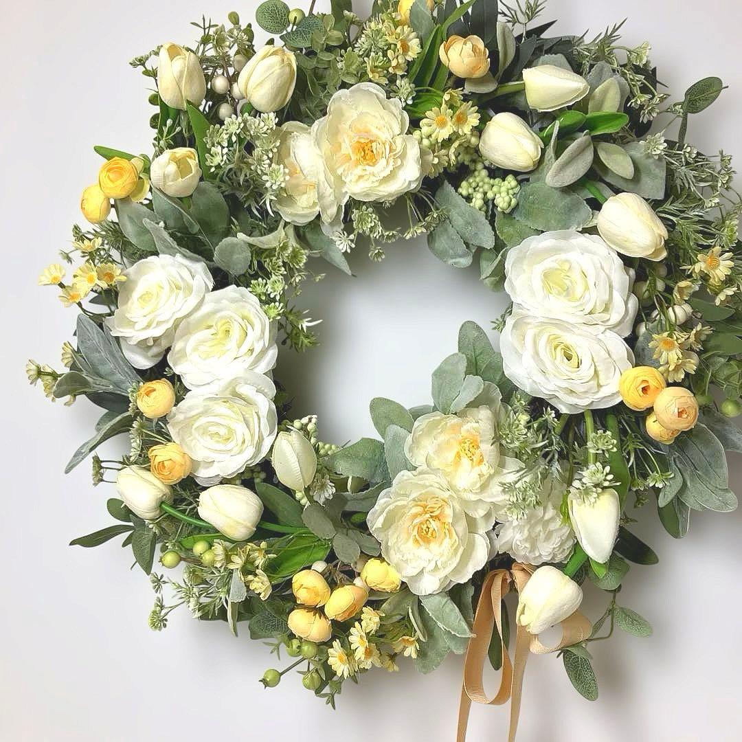 『 ブランシュ デュ プランタン 』 ホワイトチューリップのおおっきなリース