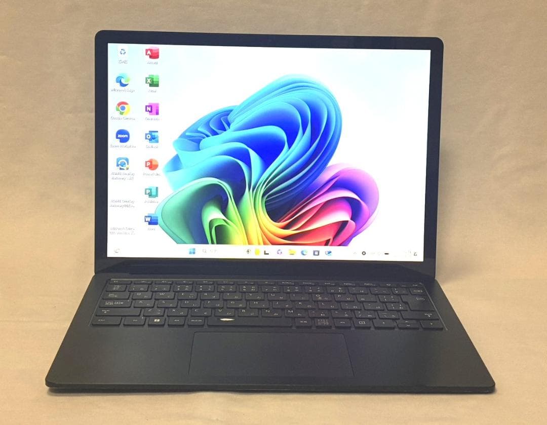 良品 Surface Laptop4 i7 11世代 タッチパネル タッチペン付