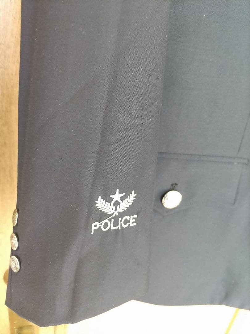 超希少　新品　中国警察　最新制服　上下