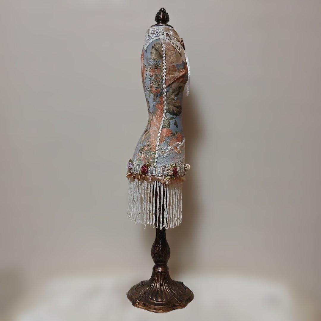 アビステ　トルソー型　アクセサリースタンド　置物