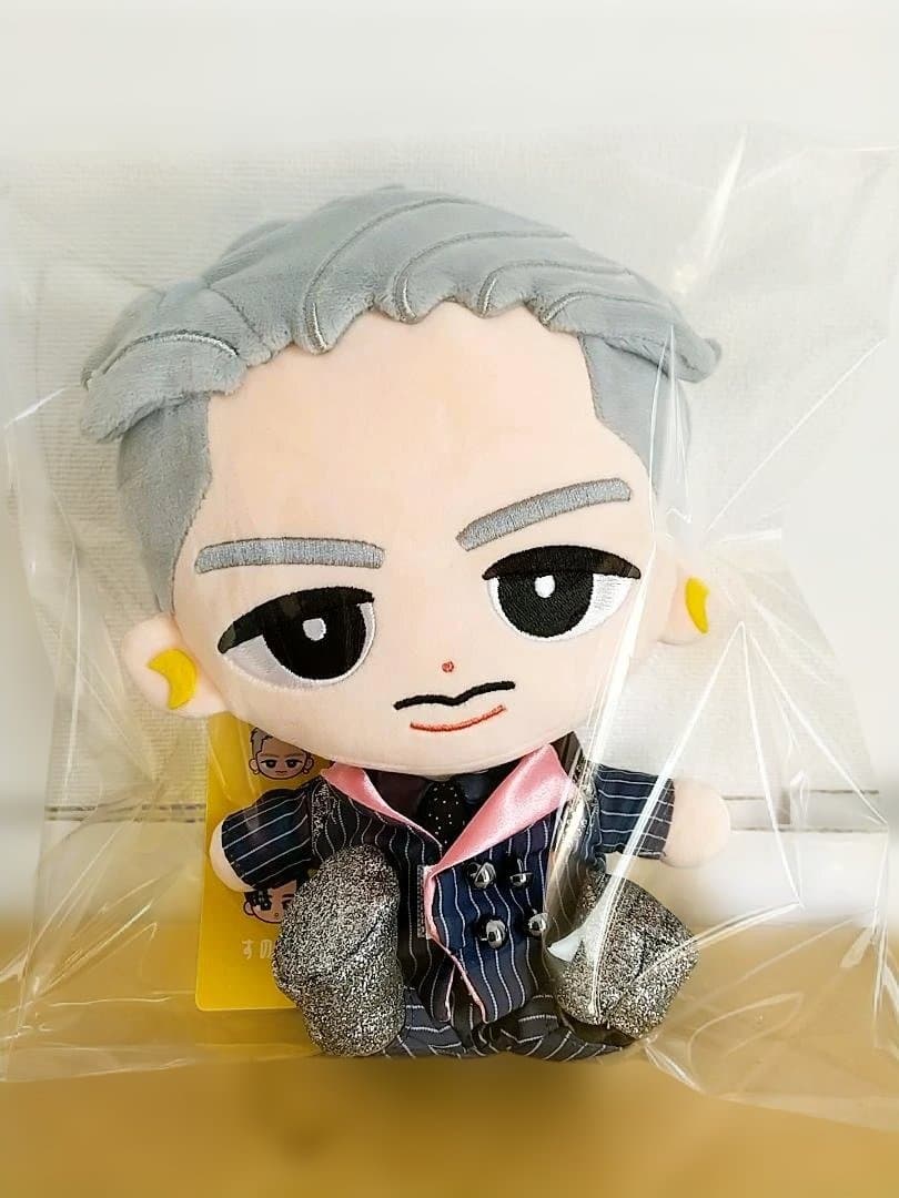 BIGぬい・ソフビ・うちわセット【岩本照】