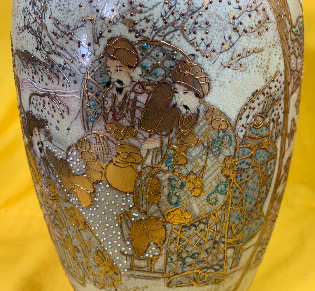 薩摩焼 金襴手 花瓶 金彩色絵壺 人物風景図 現状品!!