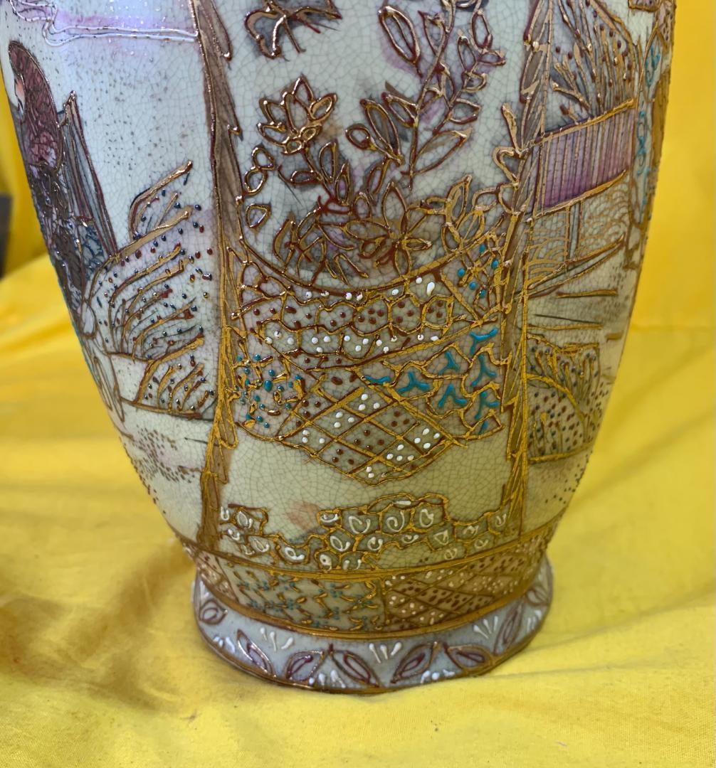 薩摩焼 金襴手 花瓶 金彩色絵壺 人物風景図 現状品!!