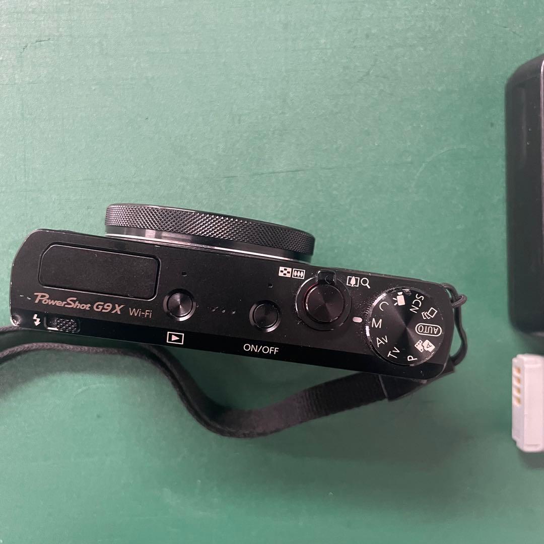 Canon PowerShot G9X 本体と付属品