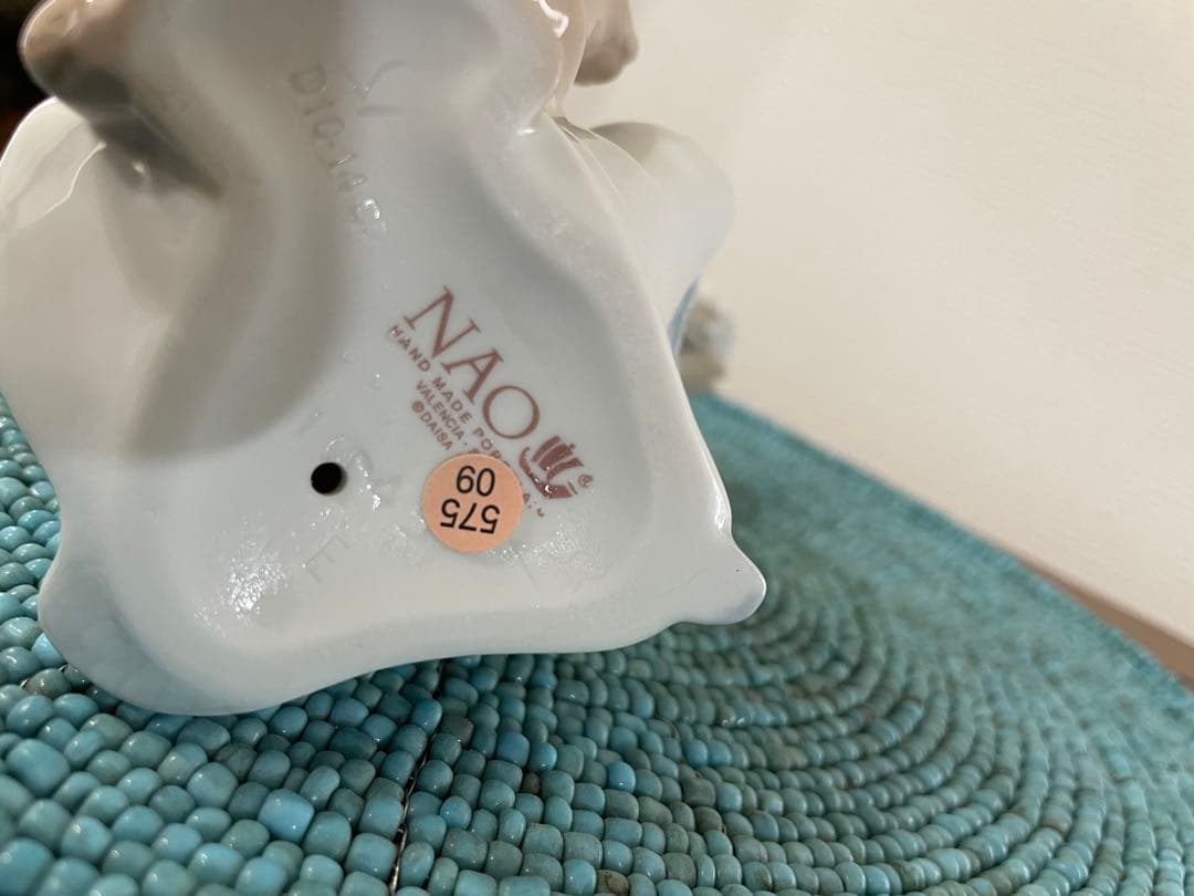 【美品】リヤドロ NAO 仔犬の誕生日 置物　飾り陶磁器