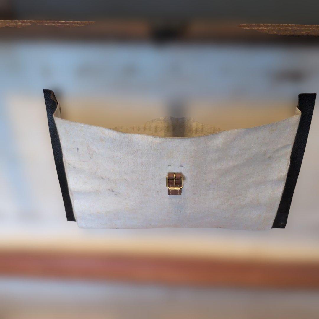 旧日本軍　ヴィンテージ レザー収納トランク