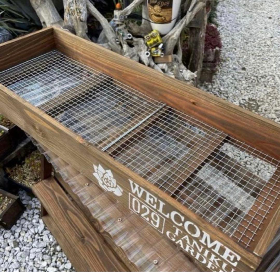 ひなたぼっこ様　多肉植物棚　GAI-TO2（棚＋トレー）　1点目