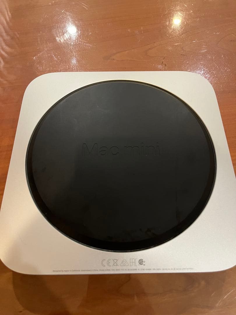 M2 Mac Mini 16GBメモリ／256GB SSD 美品