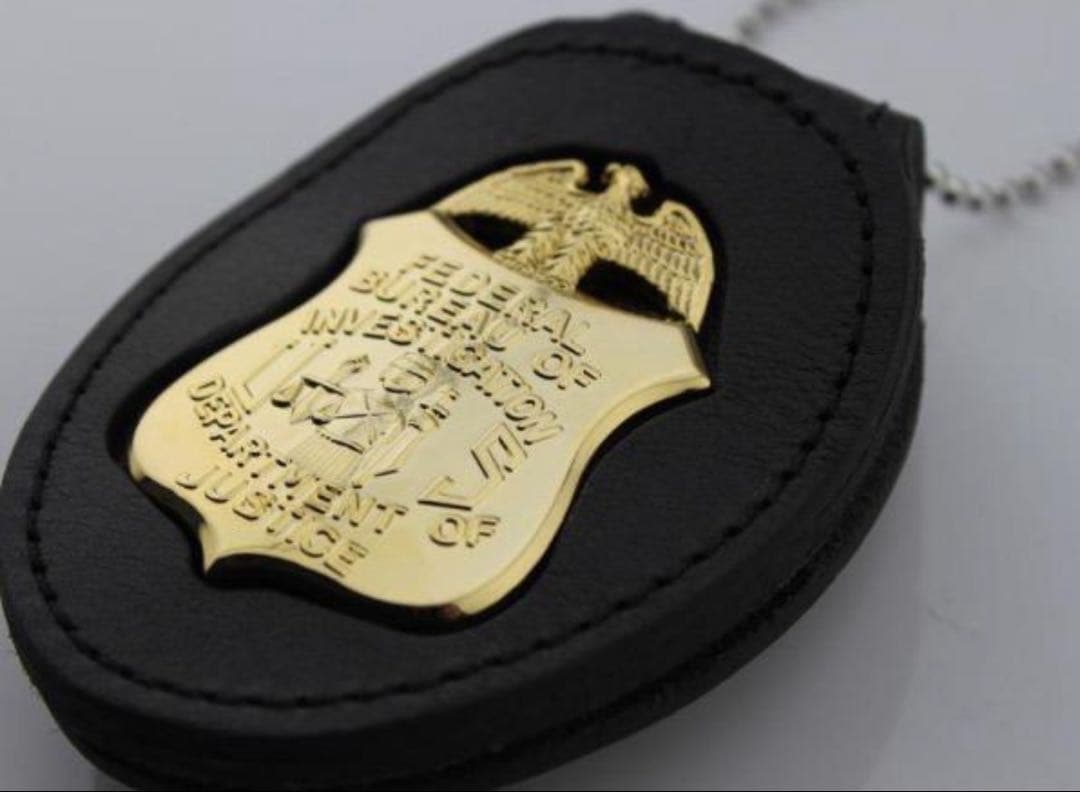 アメリカFBI 連邦捜査局 バッジ+ケース