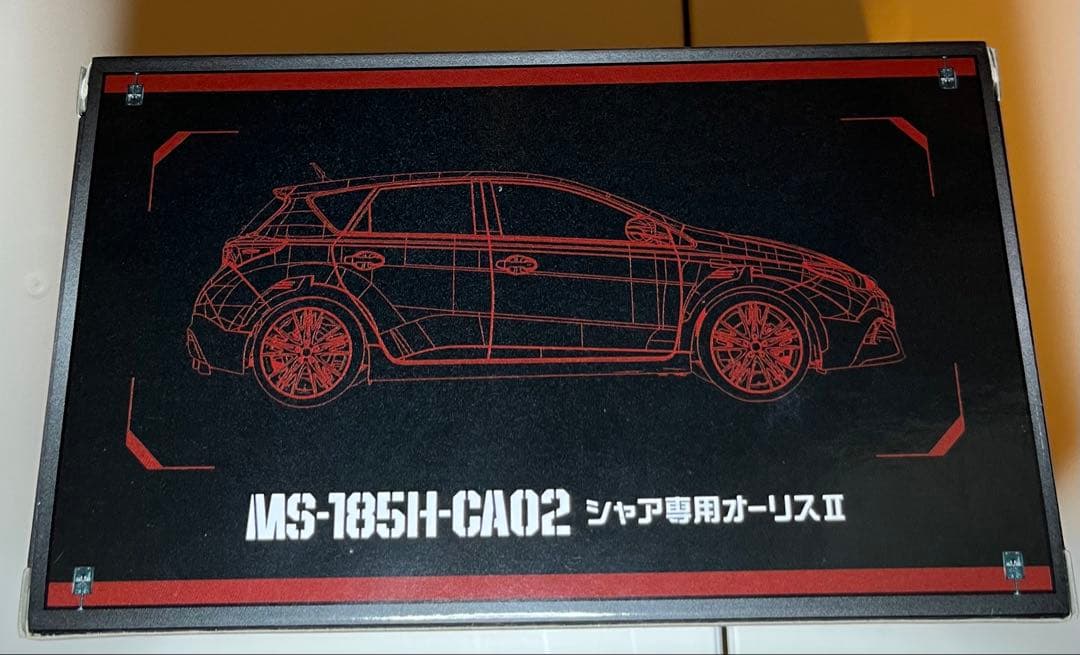 トヨタ シャア専用オーリスII プルバックカー