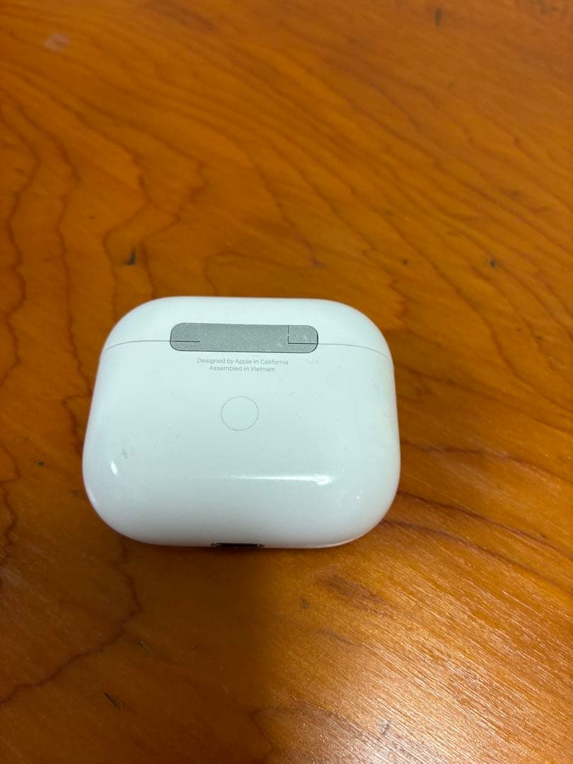 AirPods本体 第三世代 充電ケース付き