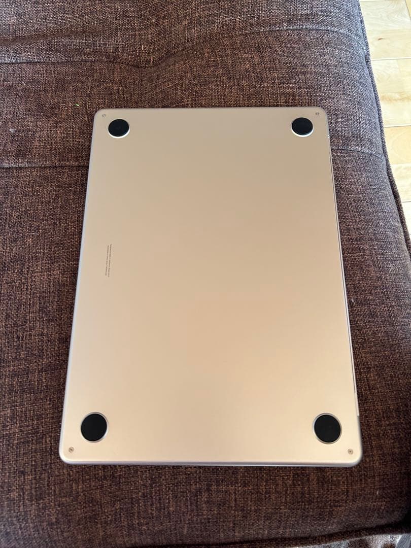 Apple MacBook Air 13インチ スターライト