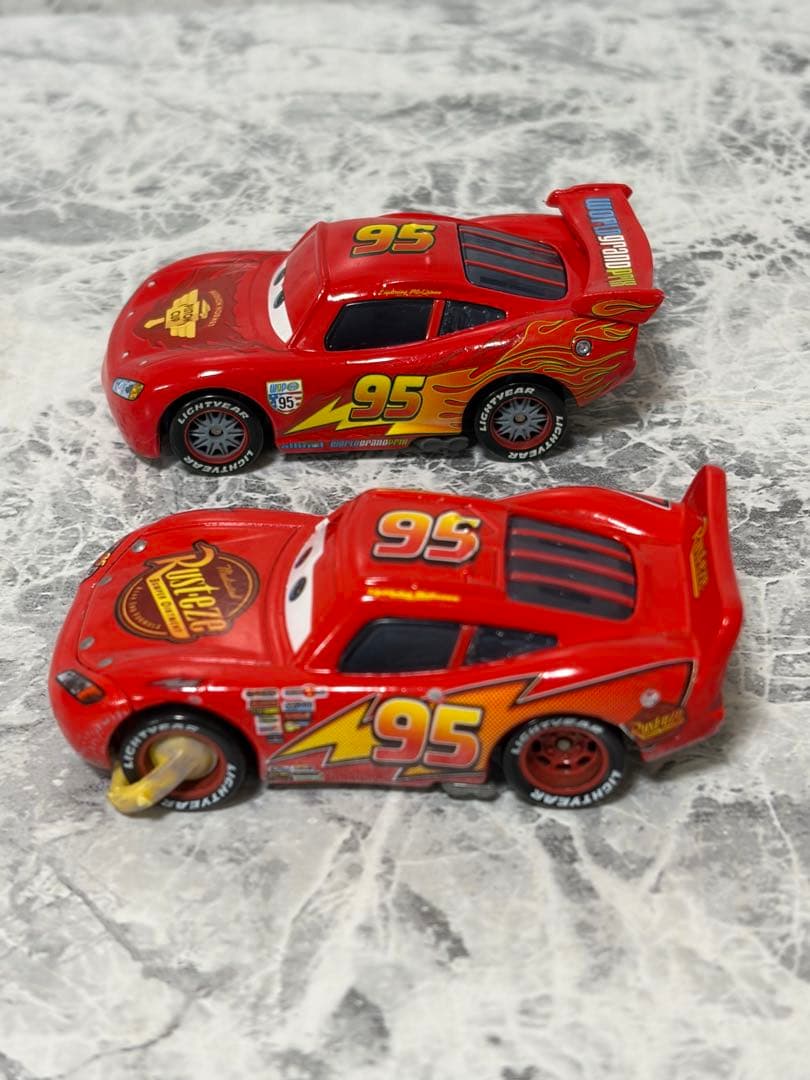 カーズ　ミニカー　7台セット　マテル　Disney