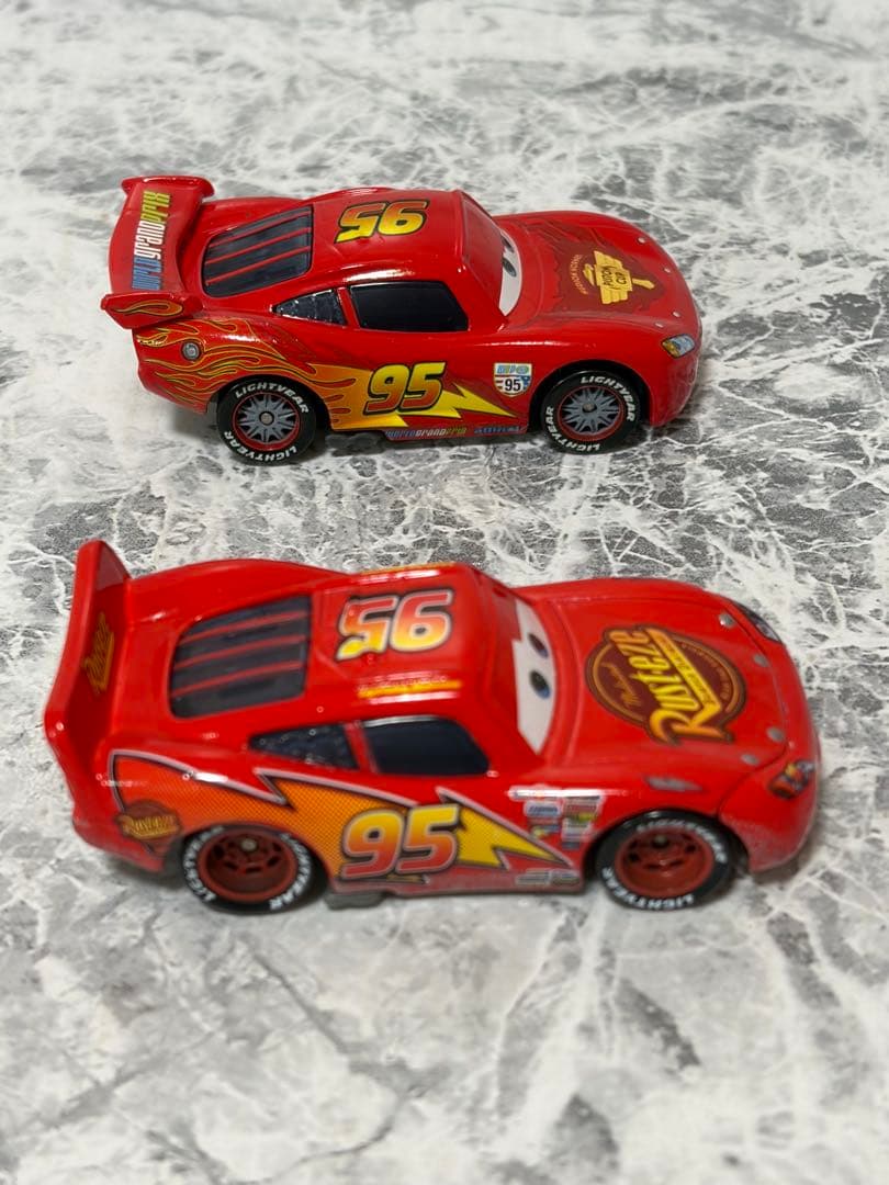 カーズ　ミニカー　7台セット　マテル　Disney