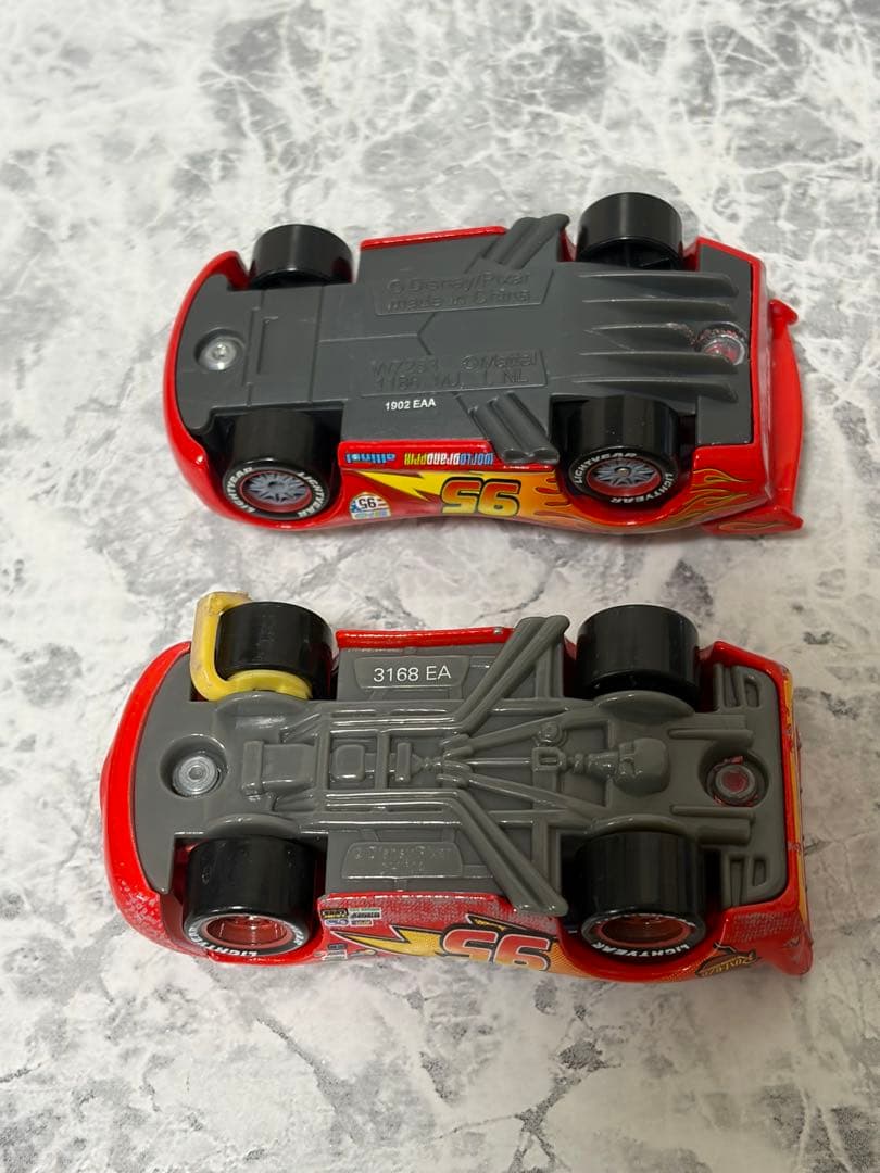 カーズ　ミニカー　7台セット　マテル　Disney