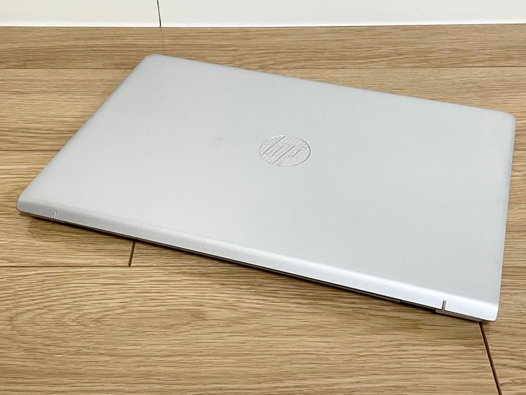 HP グラボ搭載 FHD Core i7-8550U 8GB SSD256GB