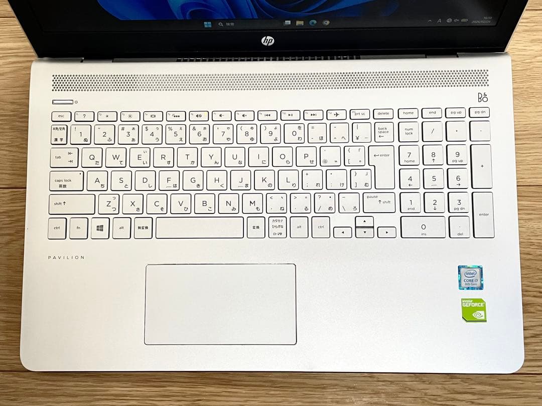 HP グラボ搭載 FHD Core i7-8550U 8GB SSD256GB