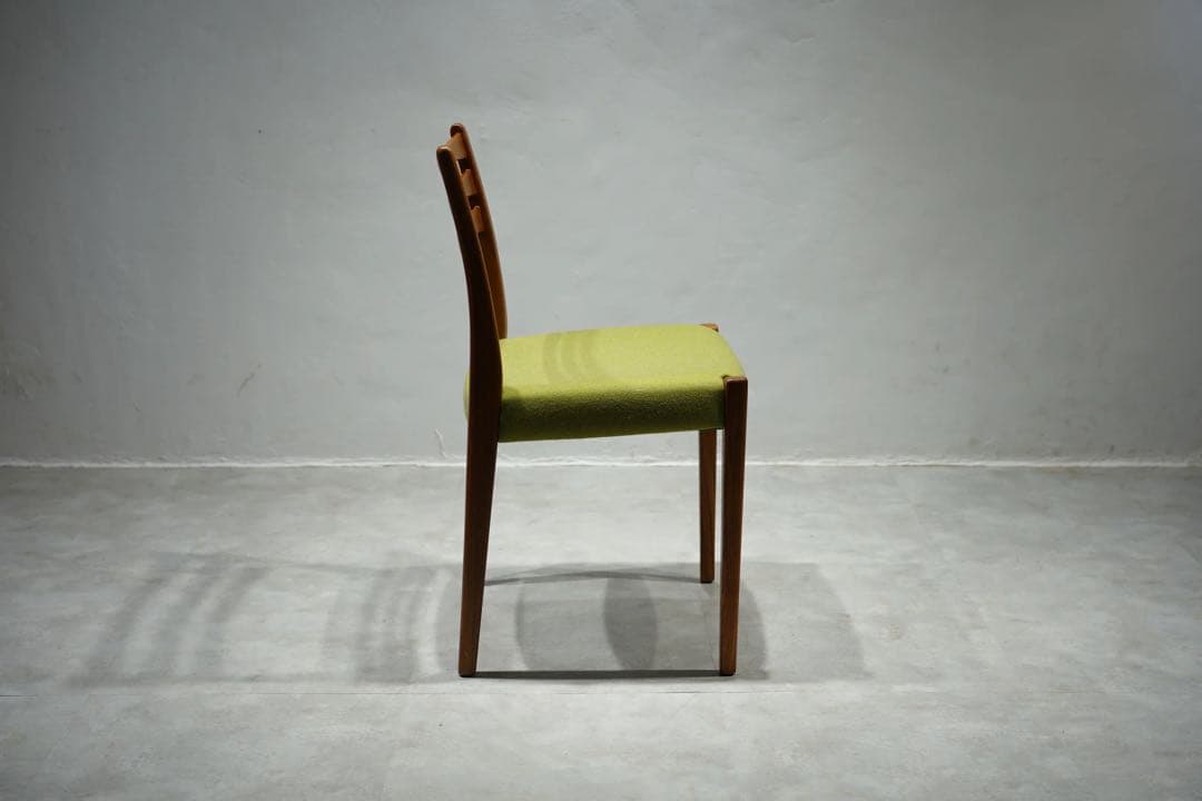 北欧　チーク　ビンテージ　ダイニングチェア　Sweden vintage 椅子