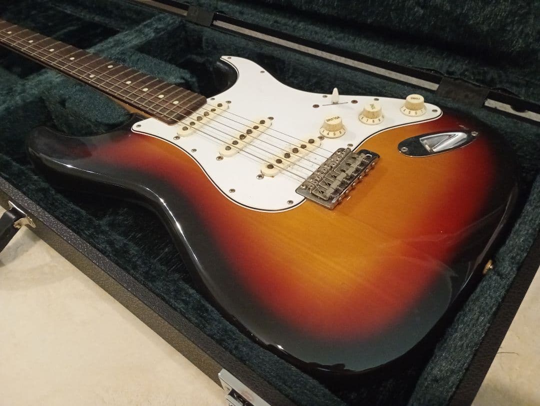 FUJIGEN　 JST エレキギター ストラト　フジゲン　中古　美品