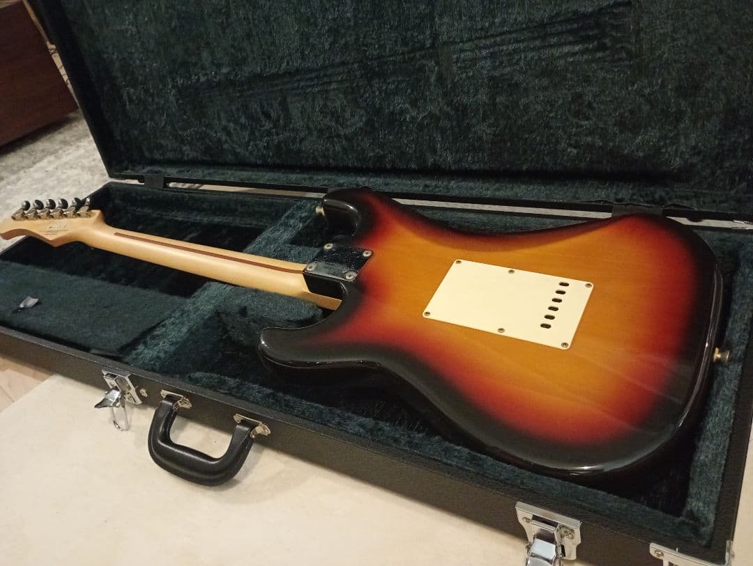 FUJIGEN　 JST エレキギター ストラト　フジゲン　中古　美品