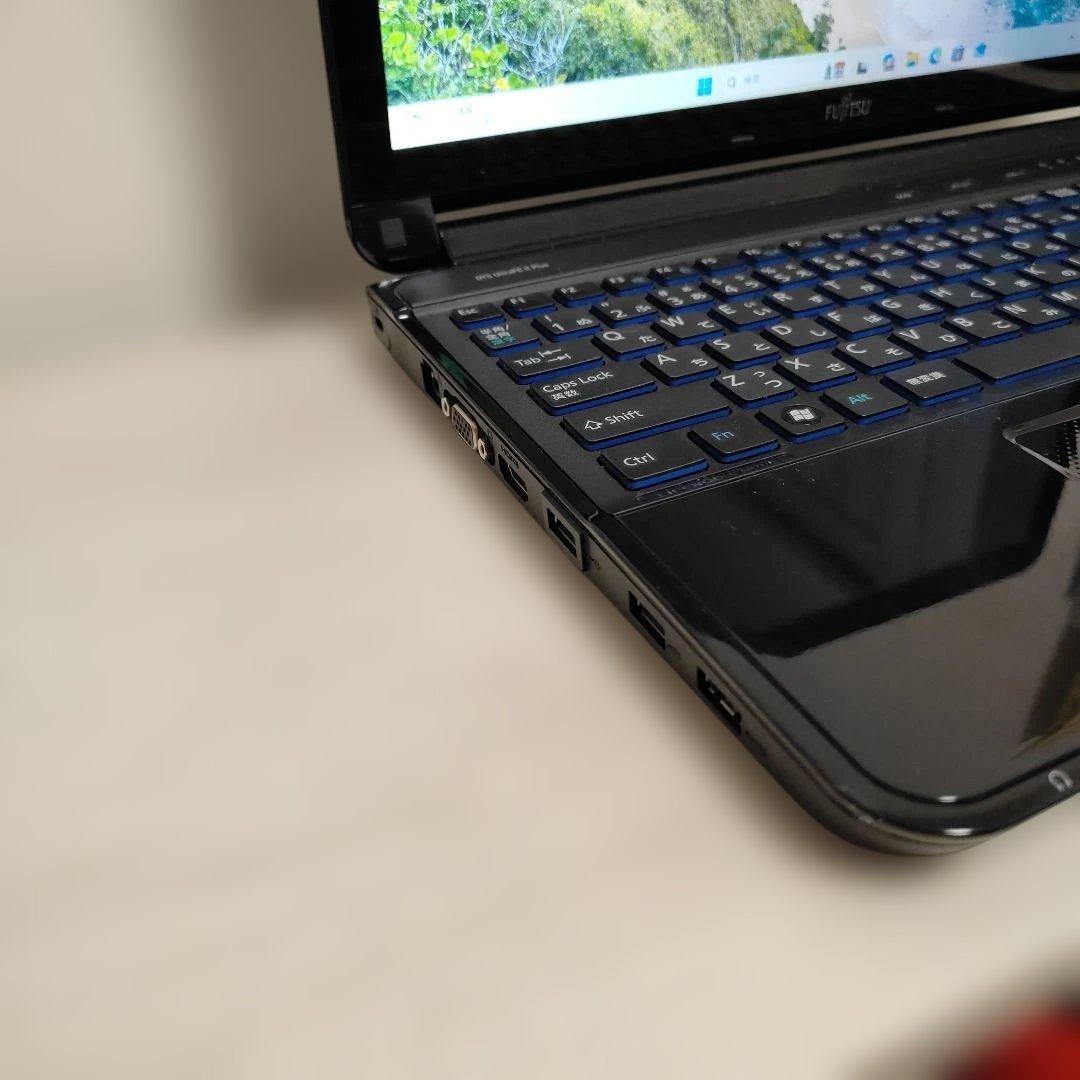 高性能 富士通 ノートパソコン 新品SSD Windows11 最新Office