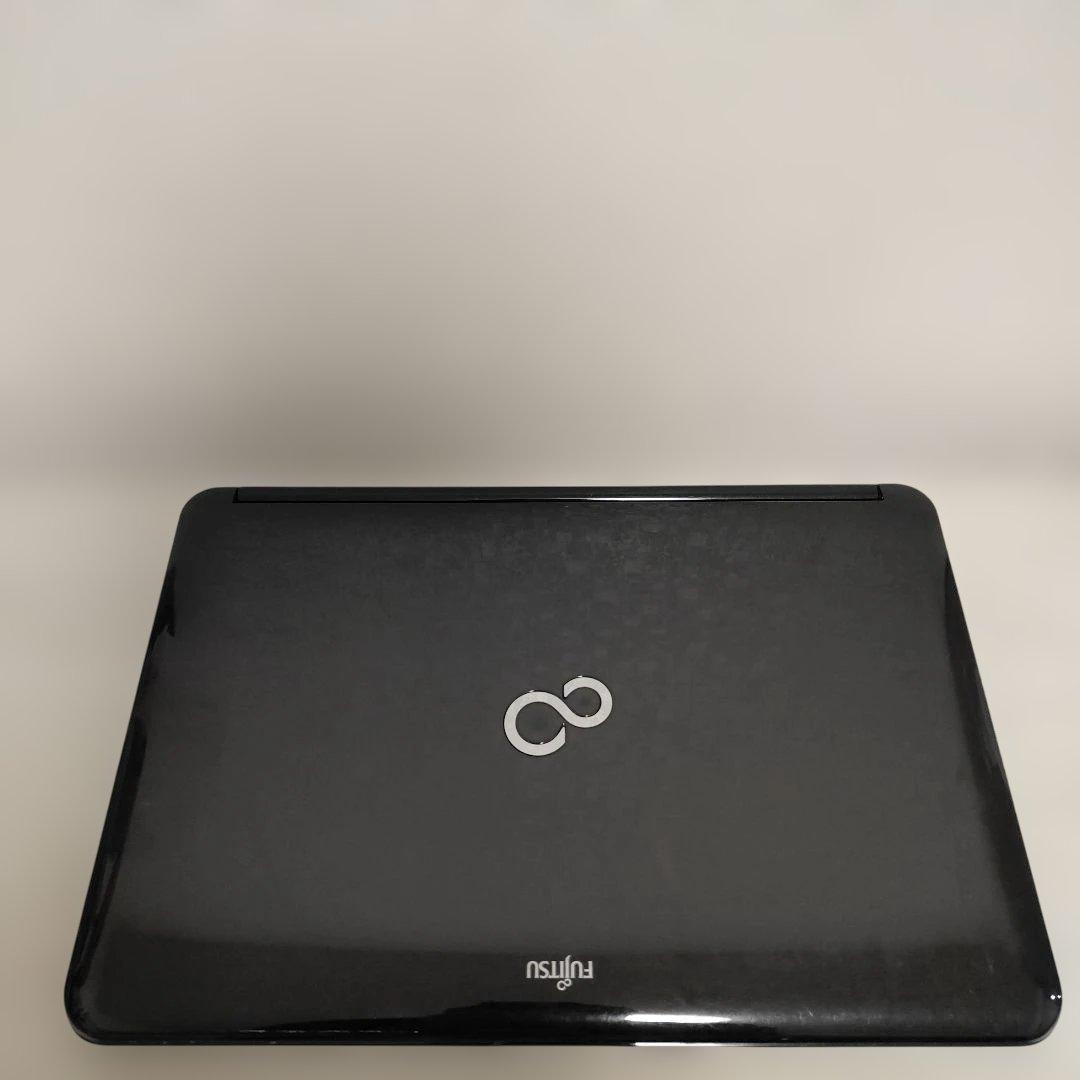 高性能 富士通 ノートパソコン 新品SSD Windows11 最新Office