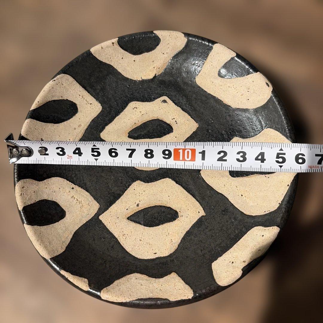 工房十鶴　やちむん　5寸皿　くちびる