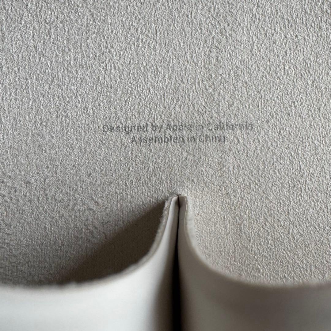 AirPods Max 第2世代スターライト(Type-C対応)