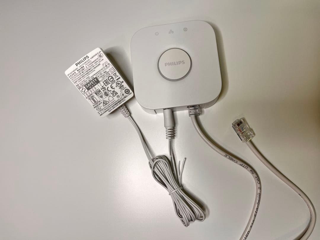 Philips Hueスマート電球 LED電球 E26 フルカラー　ブリッジ付き