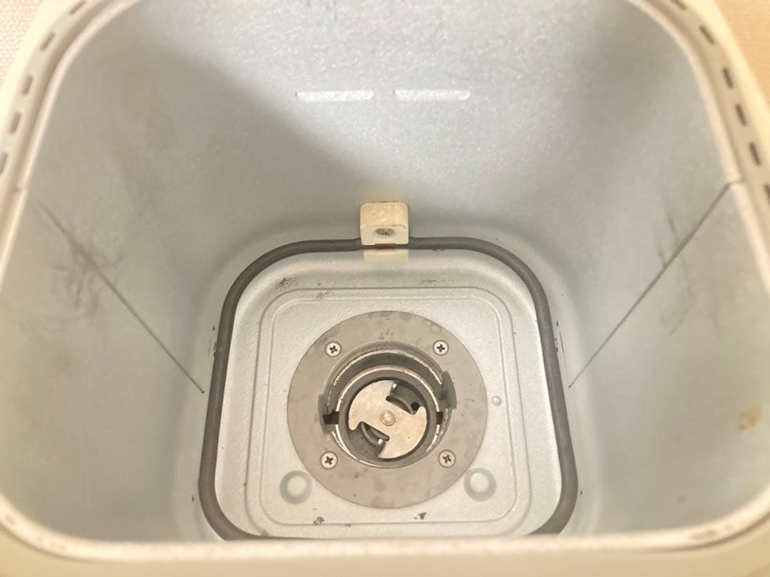 ☆良品！！ Panasonic ホームベーカリー 1斤タイプ SD-BH1000