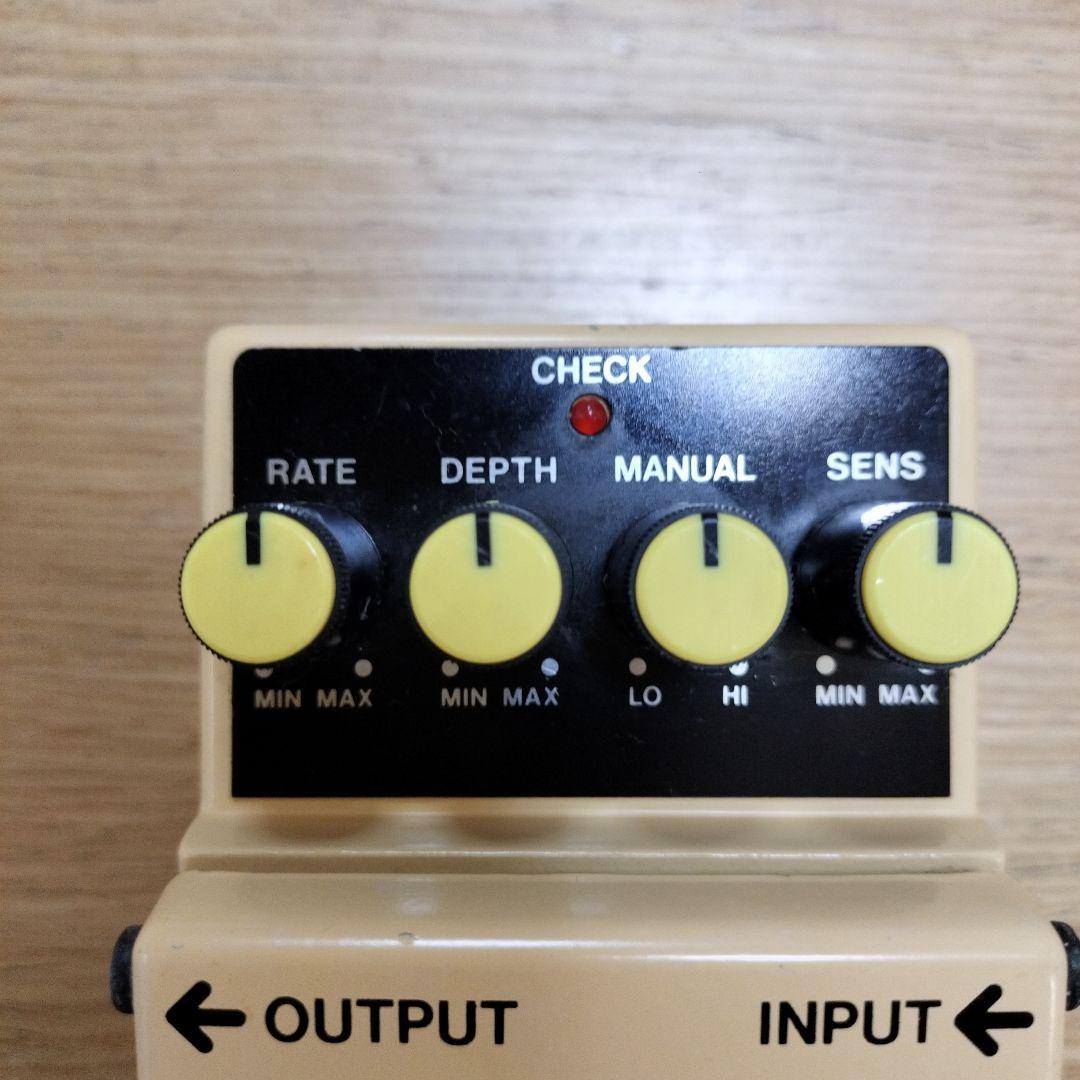 BOSS Auto Wah AW-2 ギターエフェクター