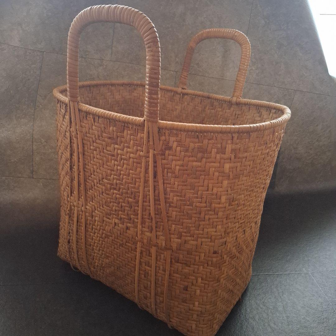 籠バック　竹細工 籠バック アンティーク　竹編バッグ　マルシェバッグ