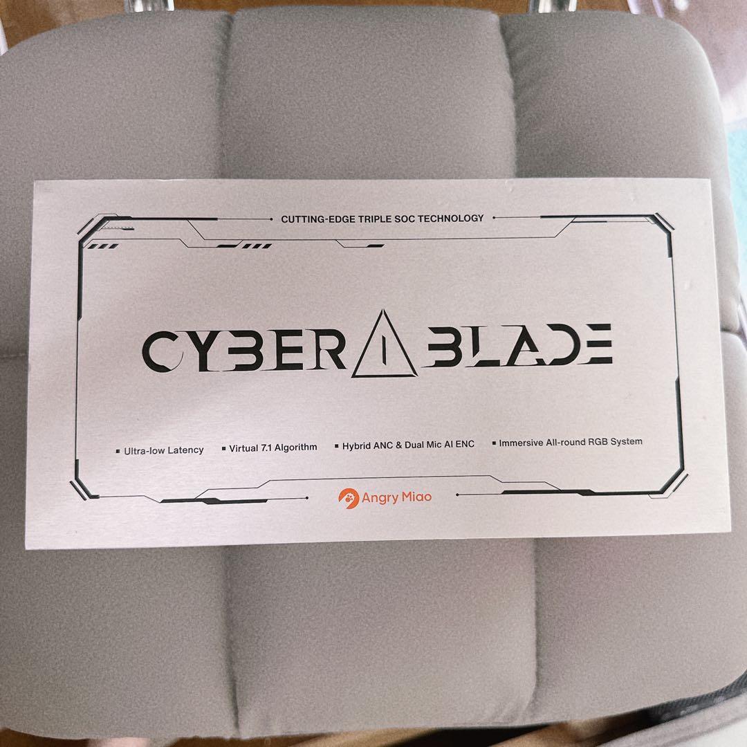 10/31まで Angry Miao CYBERBLADE ゲーミングイヤホン