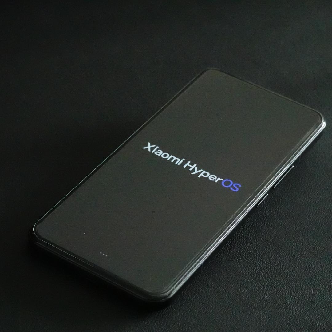 ライカ4眼！【Xiaomi14 ultra 黒Photography kit付】