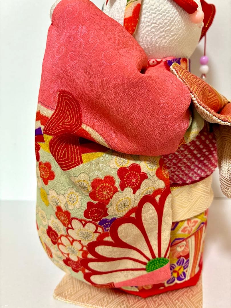 【ねこの創作人形】ちりめん細工　縮緬細工　招き猫　まねき猫　和風猫