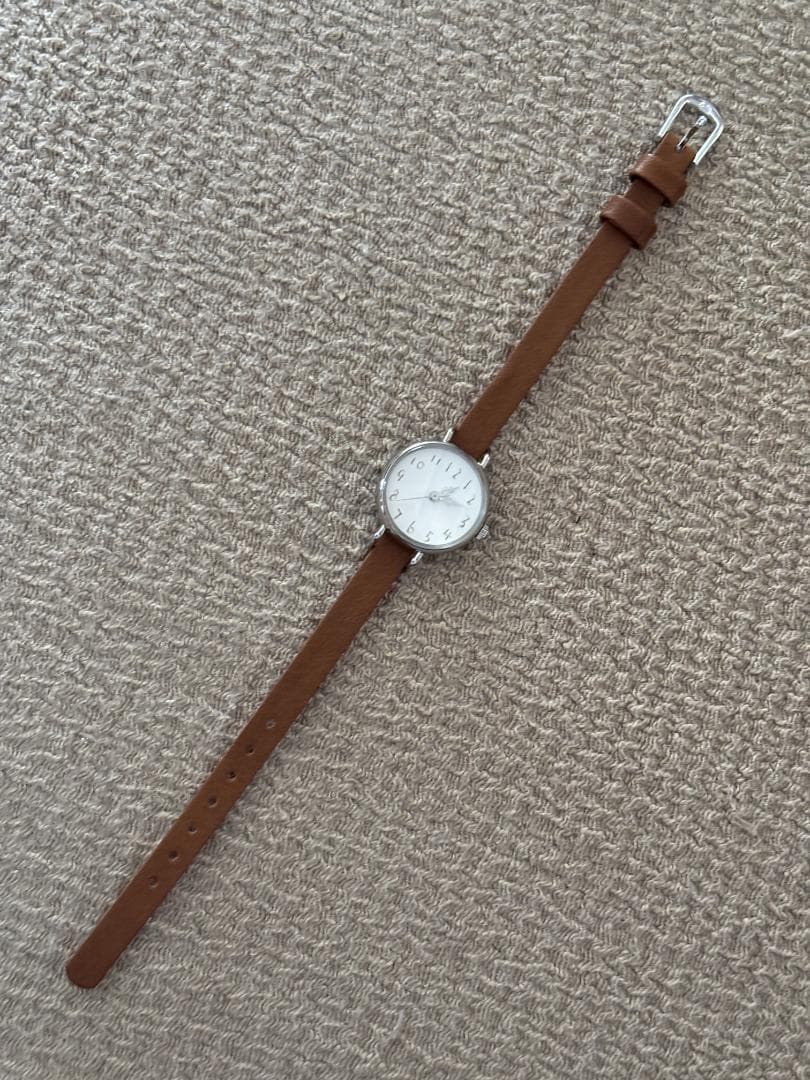 ＜C-Brain＞ 本革新品ベルト茶∔中古クラシック針（シルバー）文字盤　腕時計