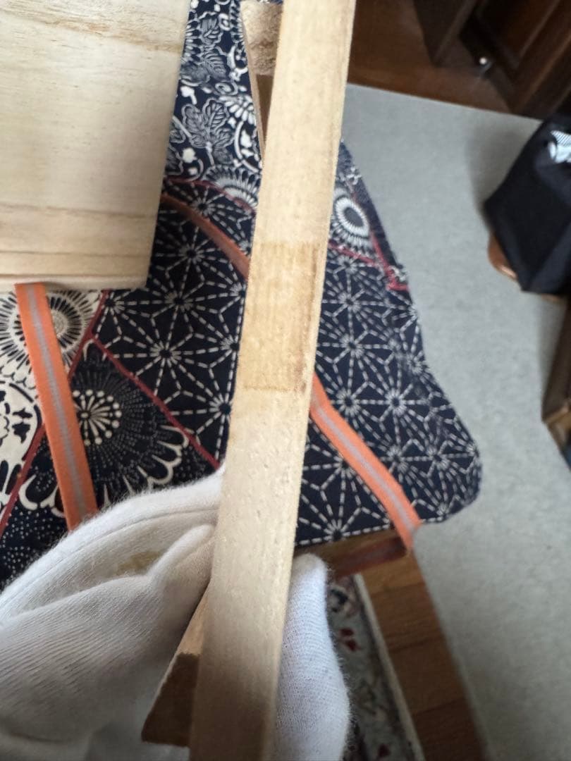 小野珀子　釉裏金彩　徳利