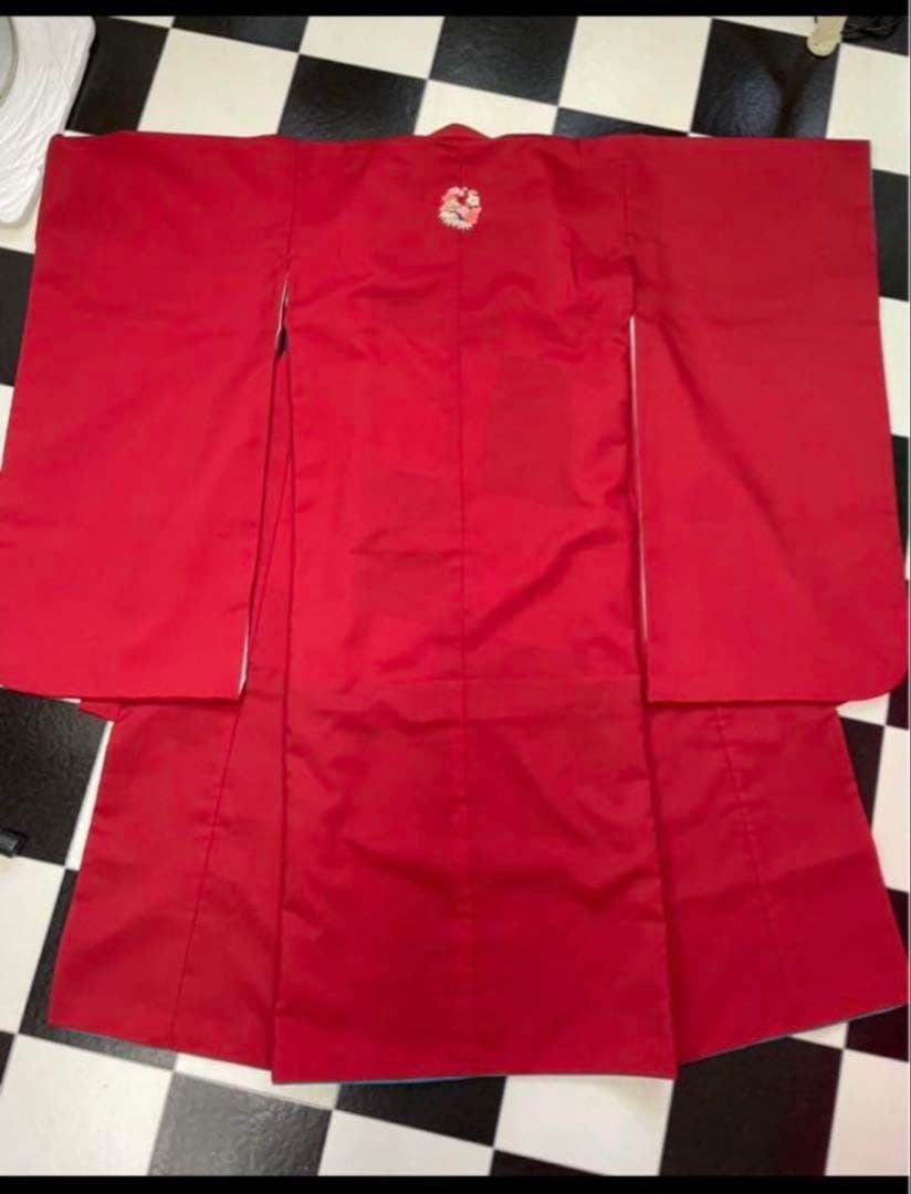 3〜5歳振袖セット（赤色）　　　　　　　　　　　　　　　　七五三.お雛様.お祭り