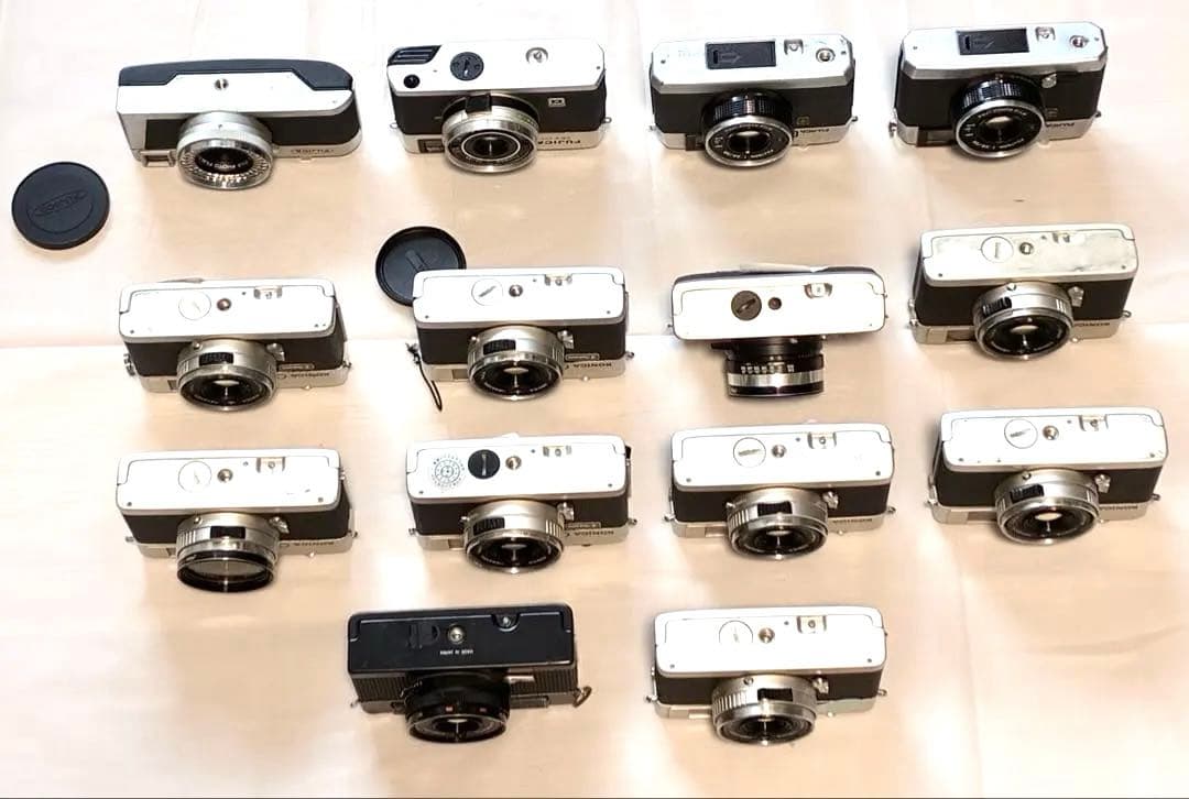 フィルムカメラ 14台セット　Konica C35／Fujica／Cosina