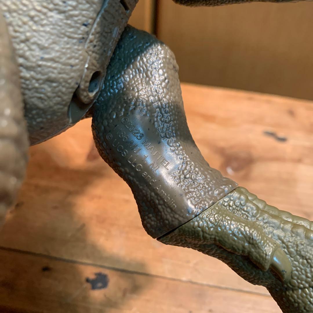 ジュラシックワールド　ビックアクション　恐竜フィギュア2体