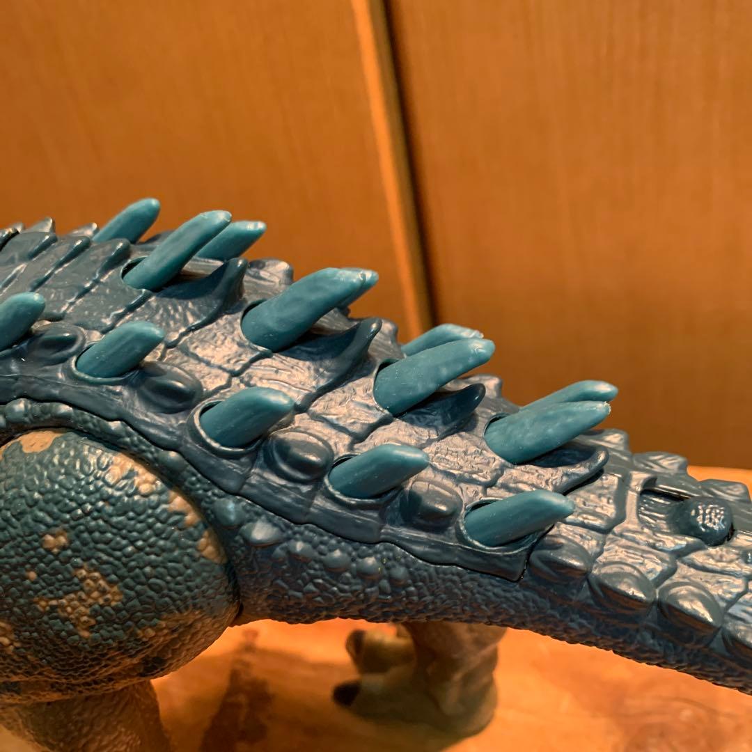 ジュラシックワールド　ビックアクション　恐竜フィギュア2体