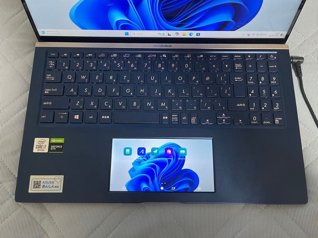 Windowsノート本体 ASUS ZenBook 15